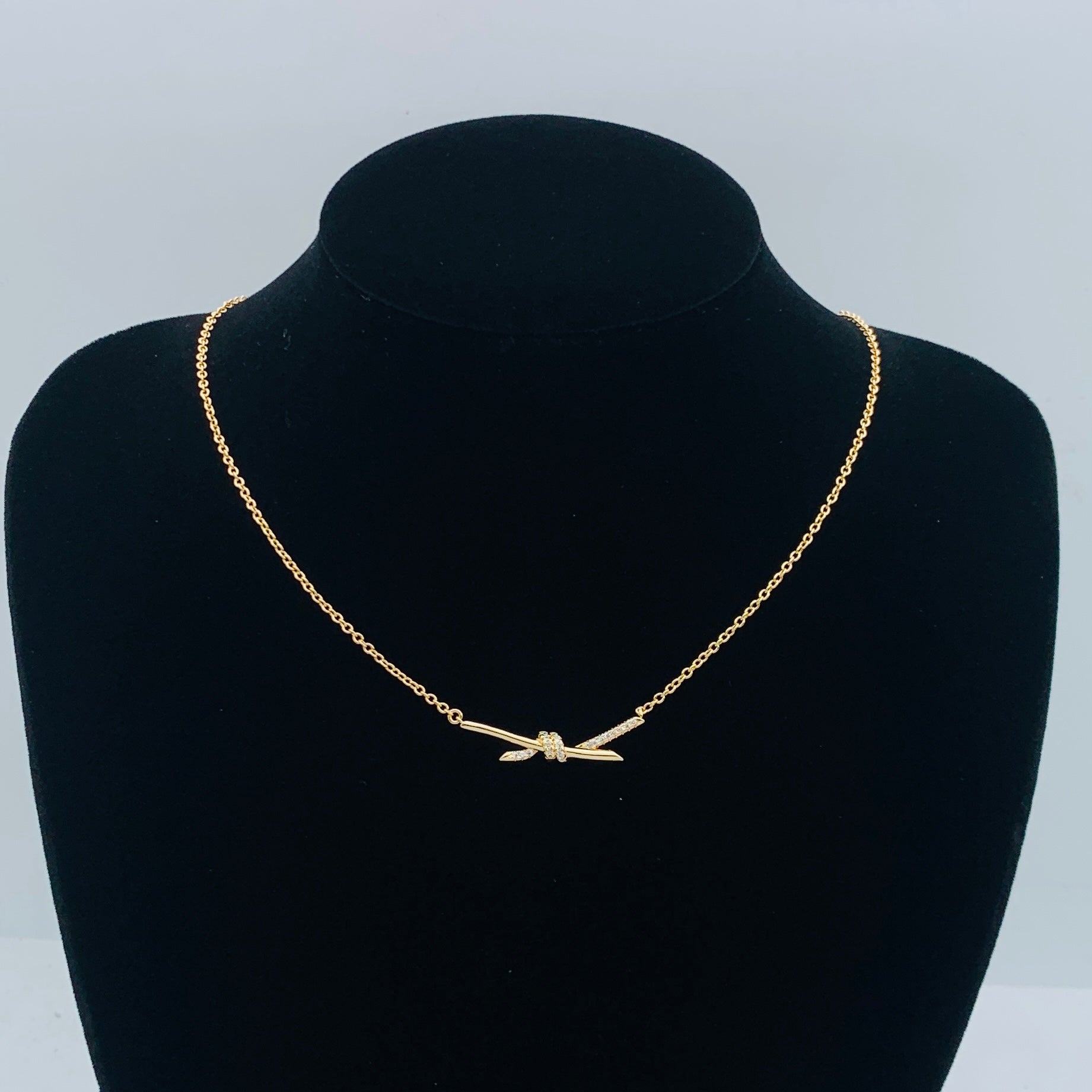 LuxluxHouse Low Price And High Quality Accessories Tiffany