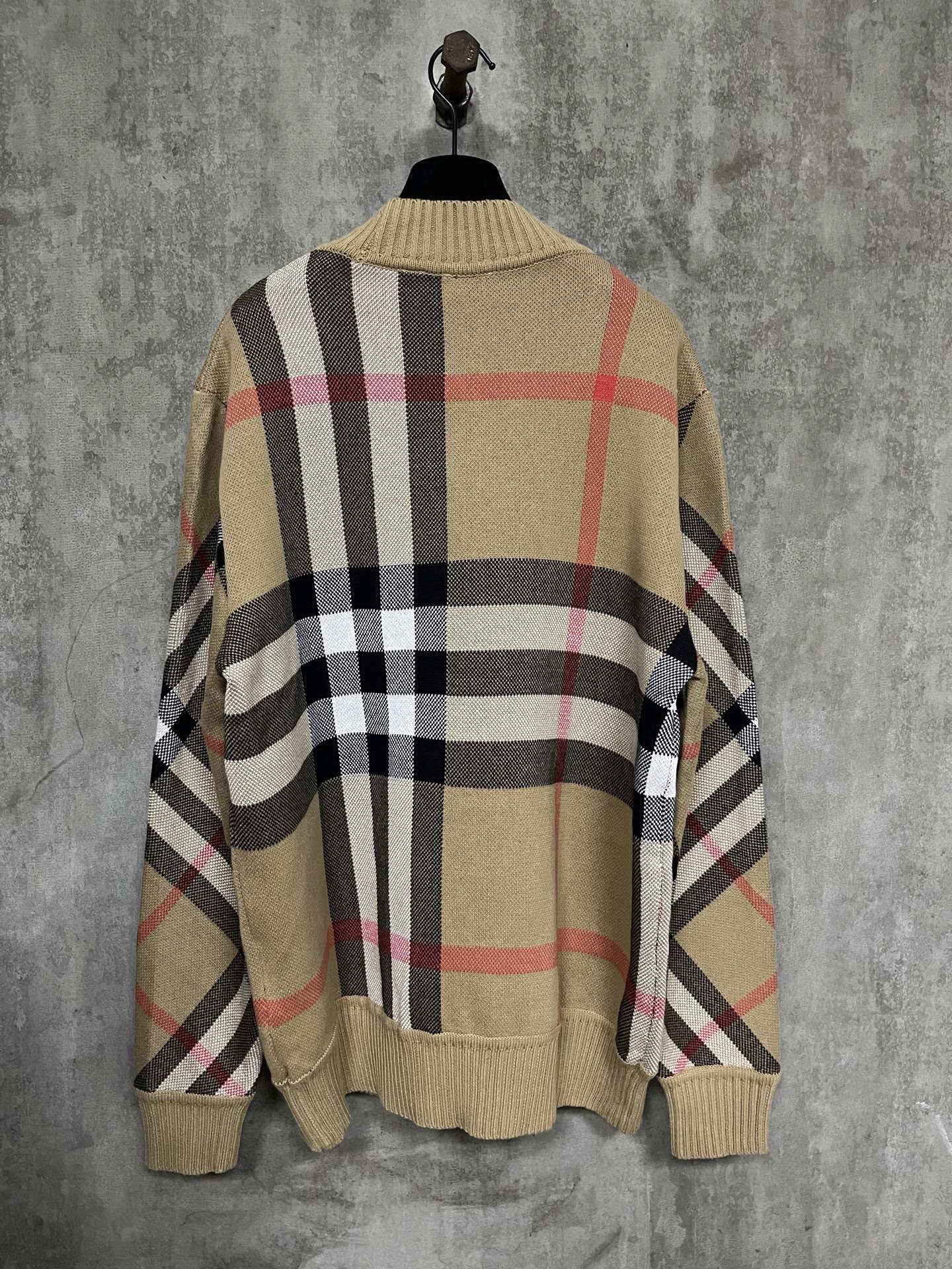 LuxluxHouse Best Quality Clothes Burberry Hoodie & Sweater
