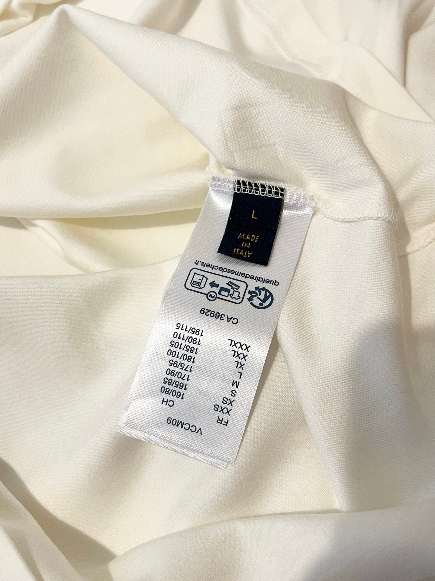 LuxluxHouse Best Quality Clothes T-shirt Louis Vuitton