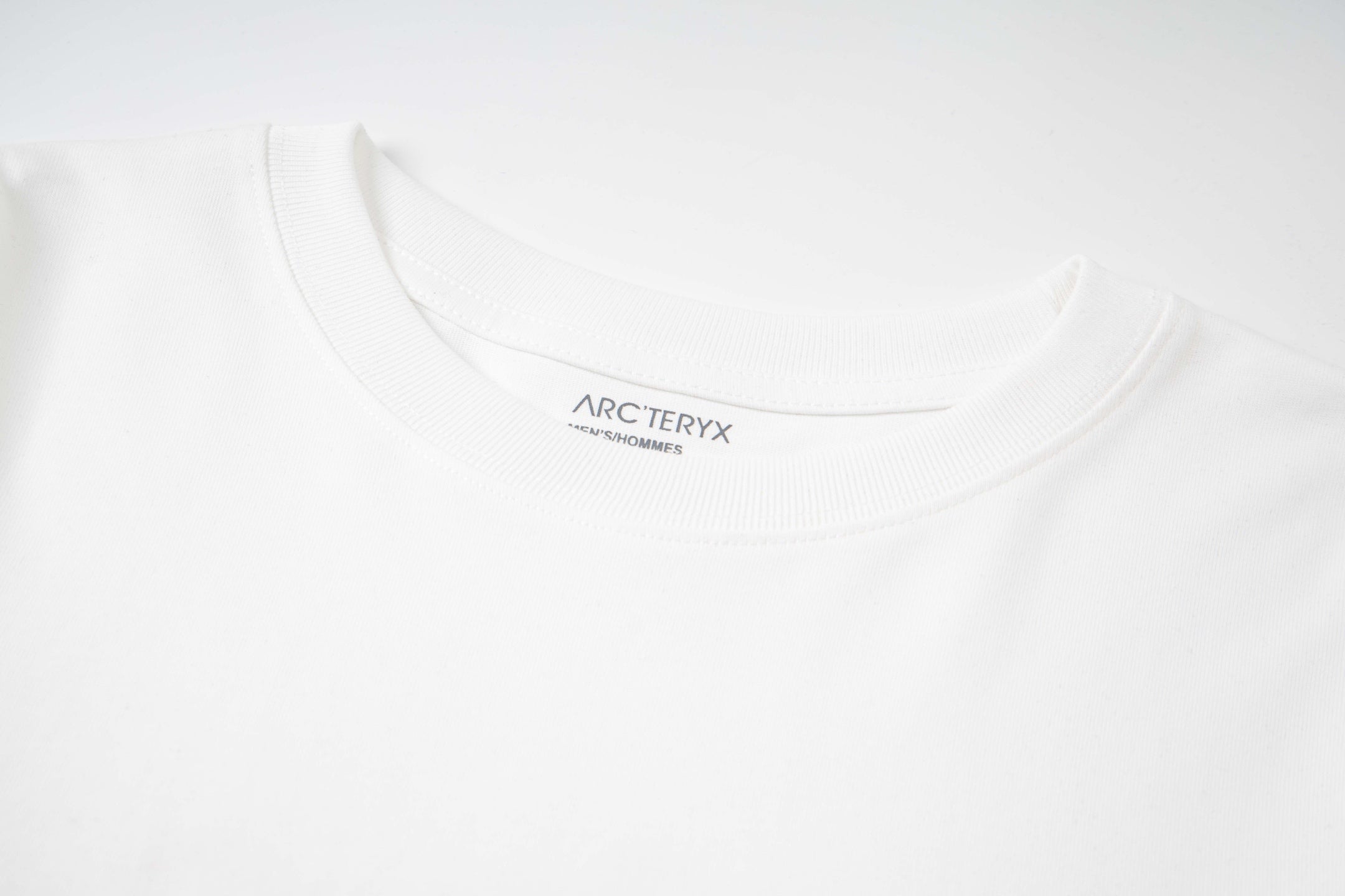 LuxluxHouse Best Quality Clothes T-shirt Arcteryx