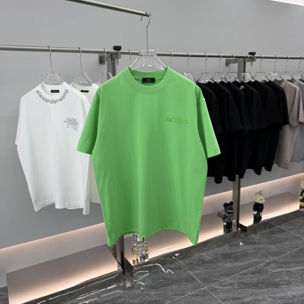 LuxluxHouse Best Quality Clothes T-shirt Arcteryx