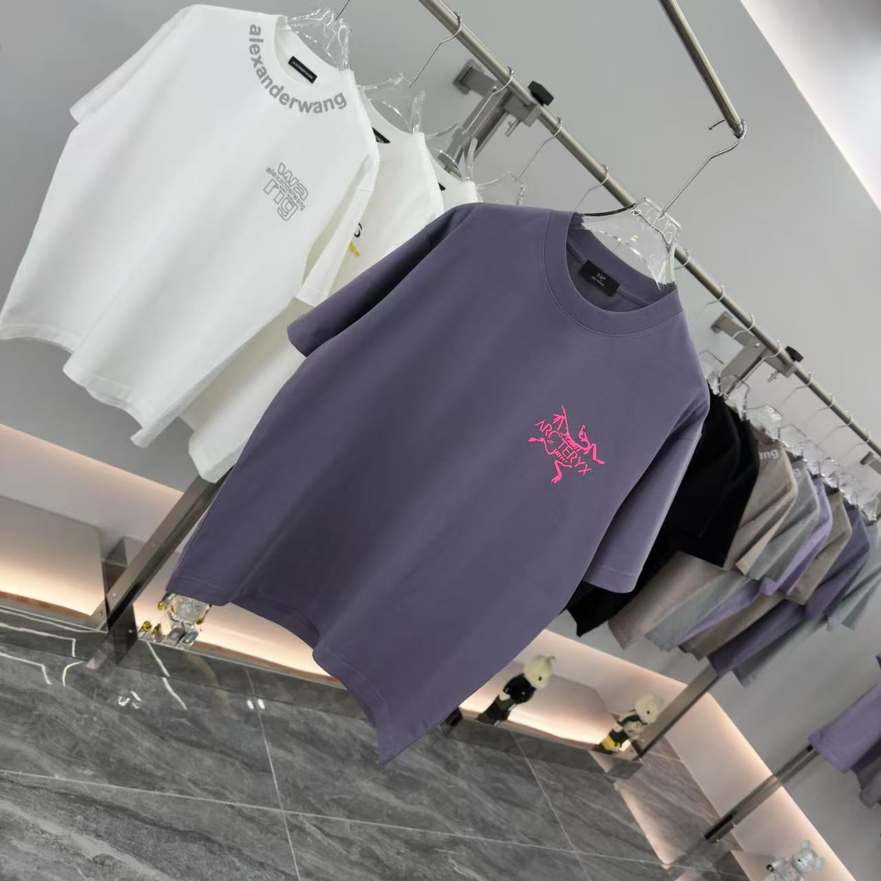 LuxluxHouse Best Quality Clothes T-shirt Arcteryx