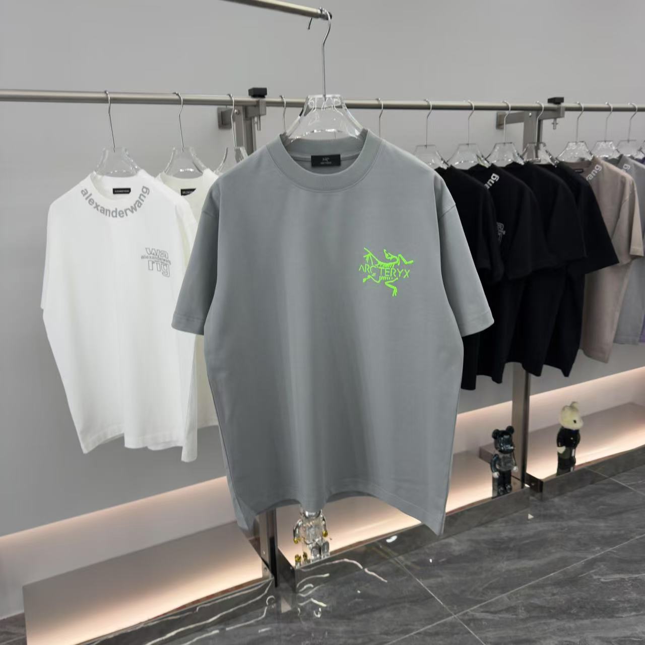 LuxluxHouse Best Quality Clothes T-shirt Arcteryx