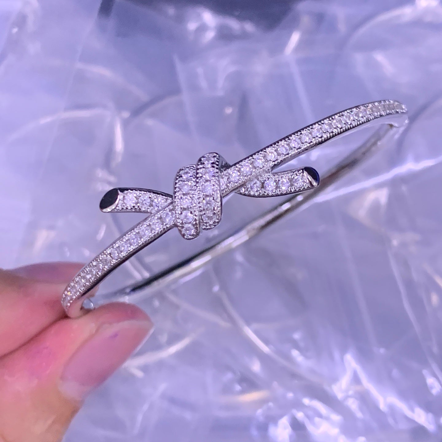 LuxluxHouse Low Price And High Quality Accessories Tiffany