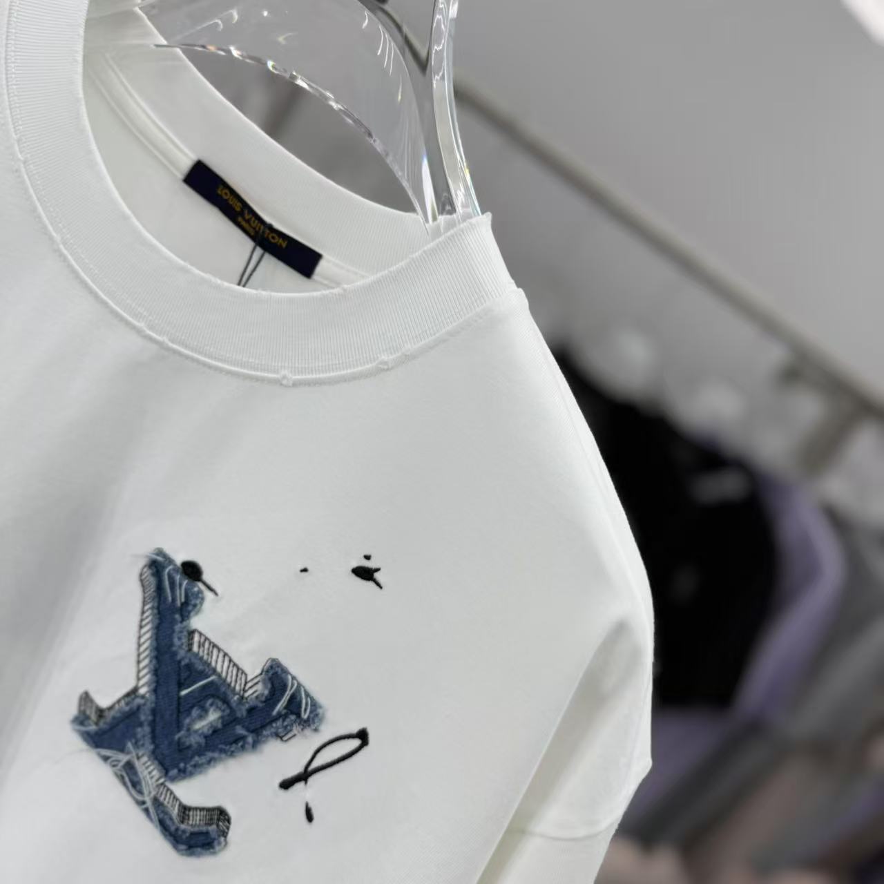 LuxluxHouse Best Quality Clothes T-shirt Louis Vuitton