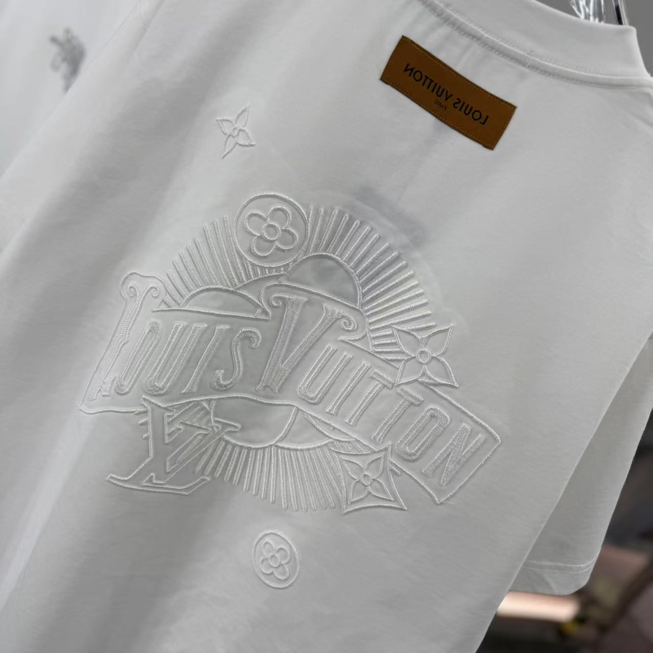 LuxluxHouse Best Quality Clothes T-shirt Louis Vuitton
