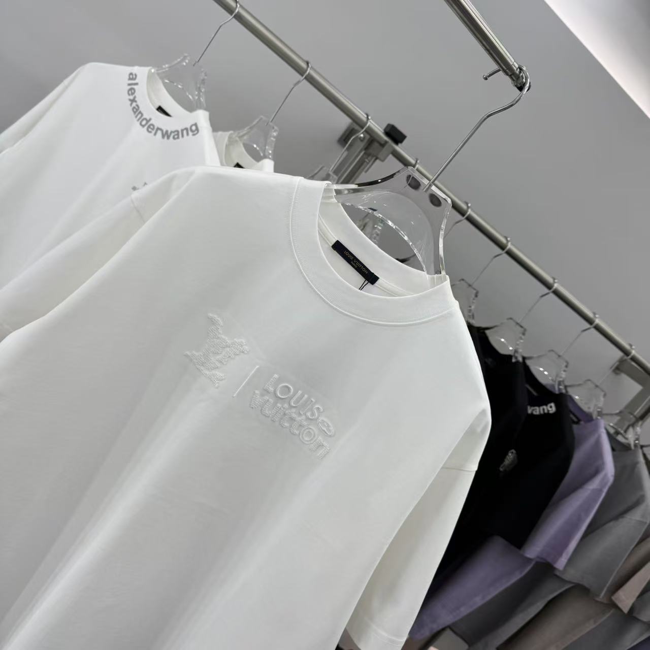 LuxluxHouse Best Quality Clothes T-shirt Louis Vuitton