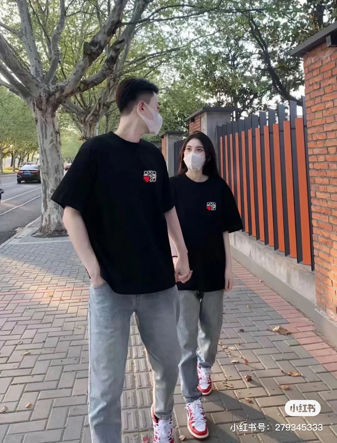 LuxluxHouse Best Quality Clothes T-shirt Loewe