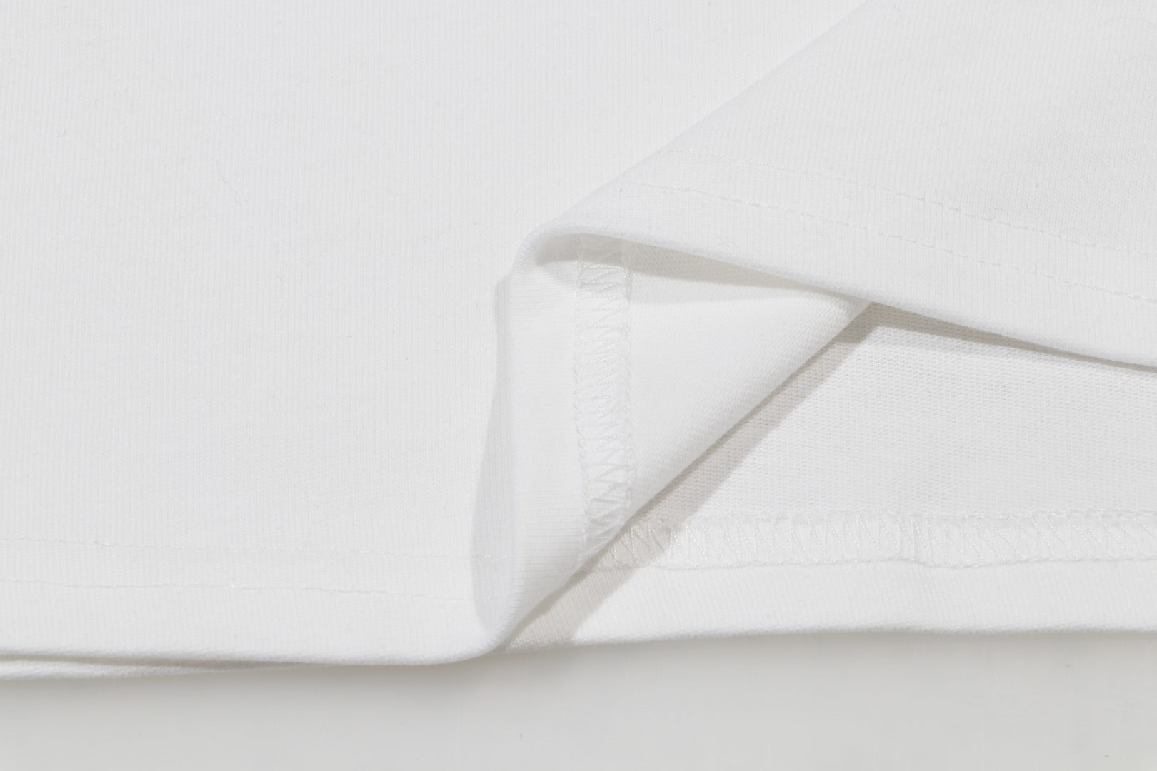 LuxluxHouse Best Quality Clothes T-shirt Chanel & Maison Margiela