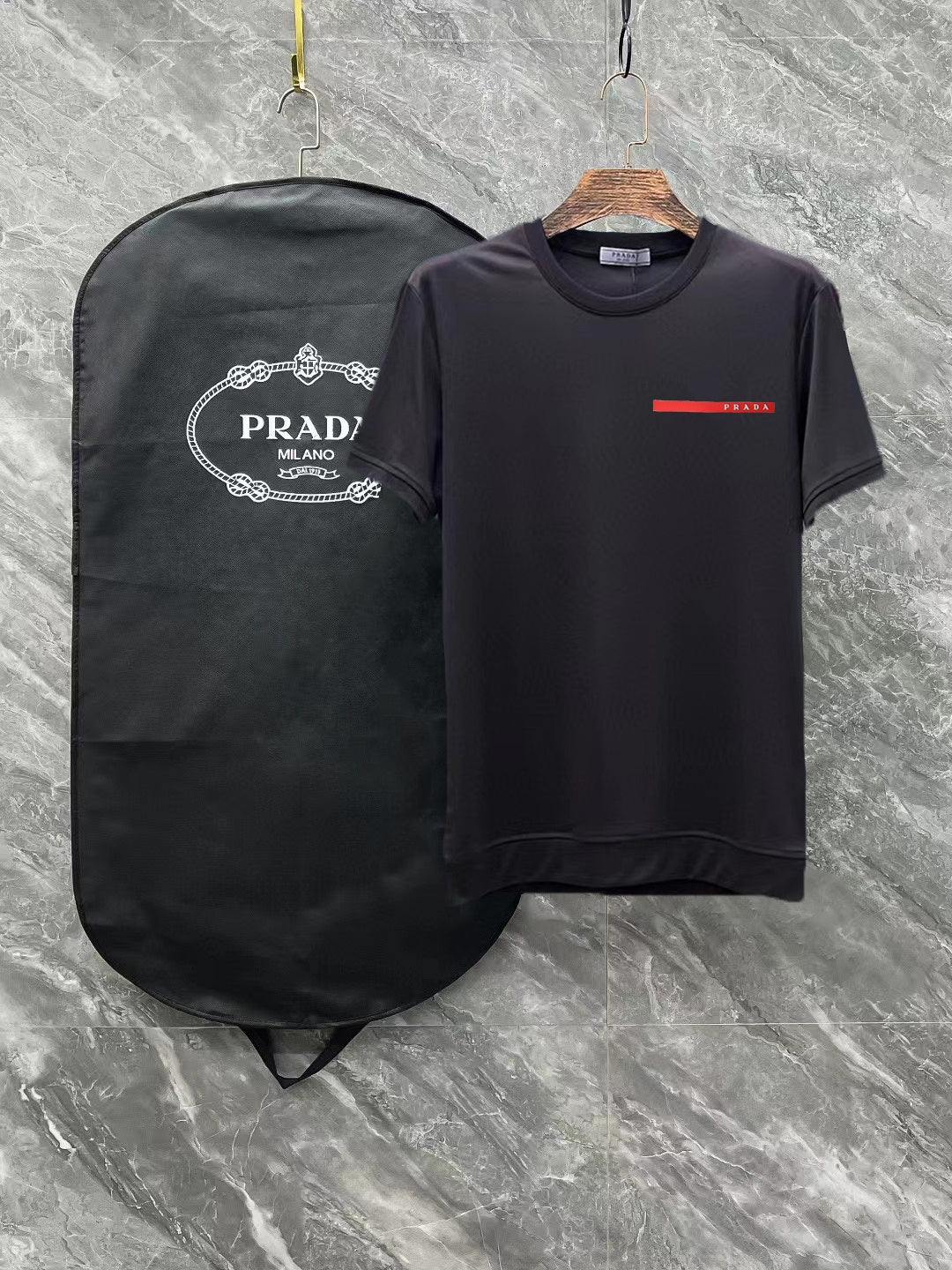 LuxluxHouse Best Quality Clothes T-shirt Prada