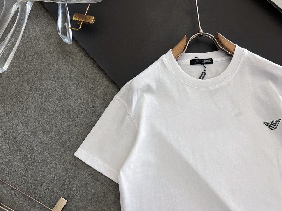 LuxluxHouse Best Quality Clothes T-shirt