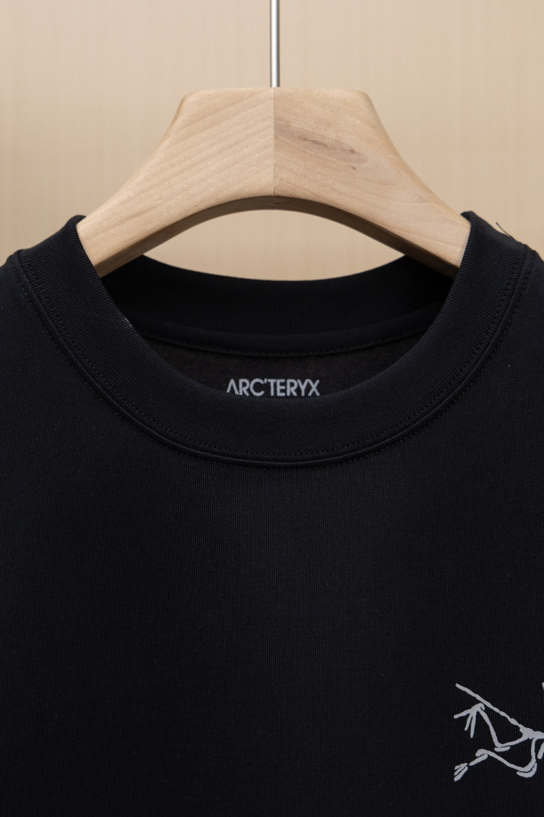 LuxluxHouse Best Quality Clothes T-shirt Arcteryx