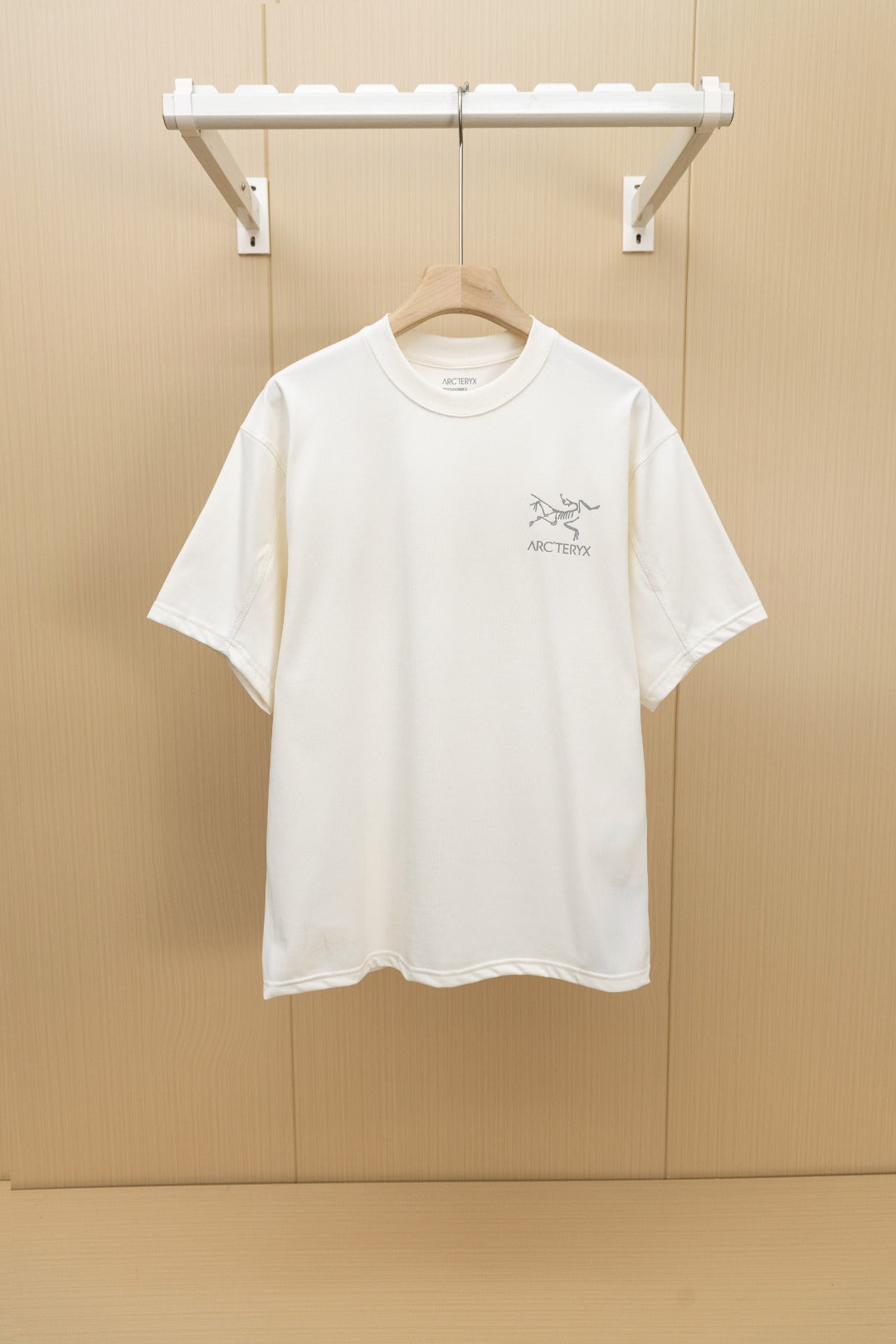 LuxluxHouse Best Quality Clothes T-shirt Arcteryx