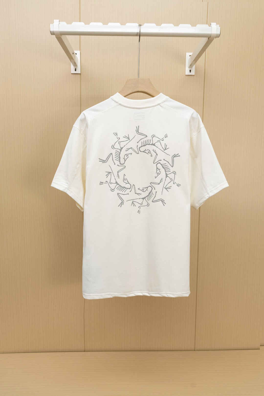 LuxluxHouse Best Quality Clothes T-shirt Arcteryx