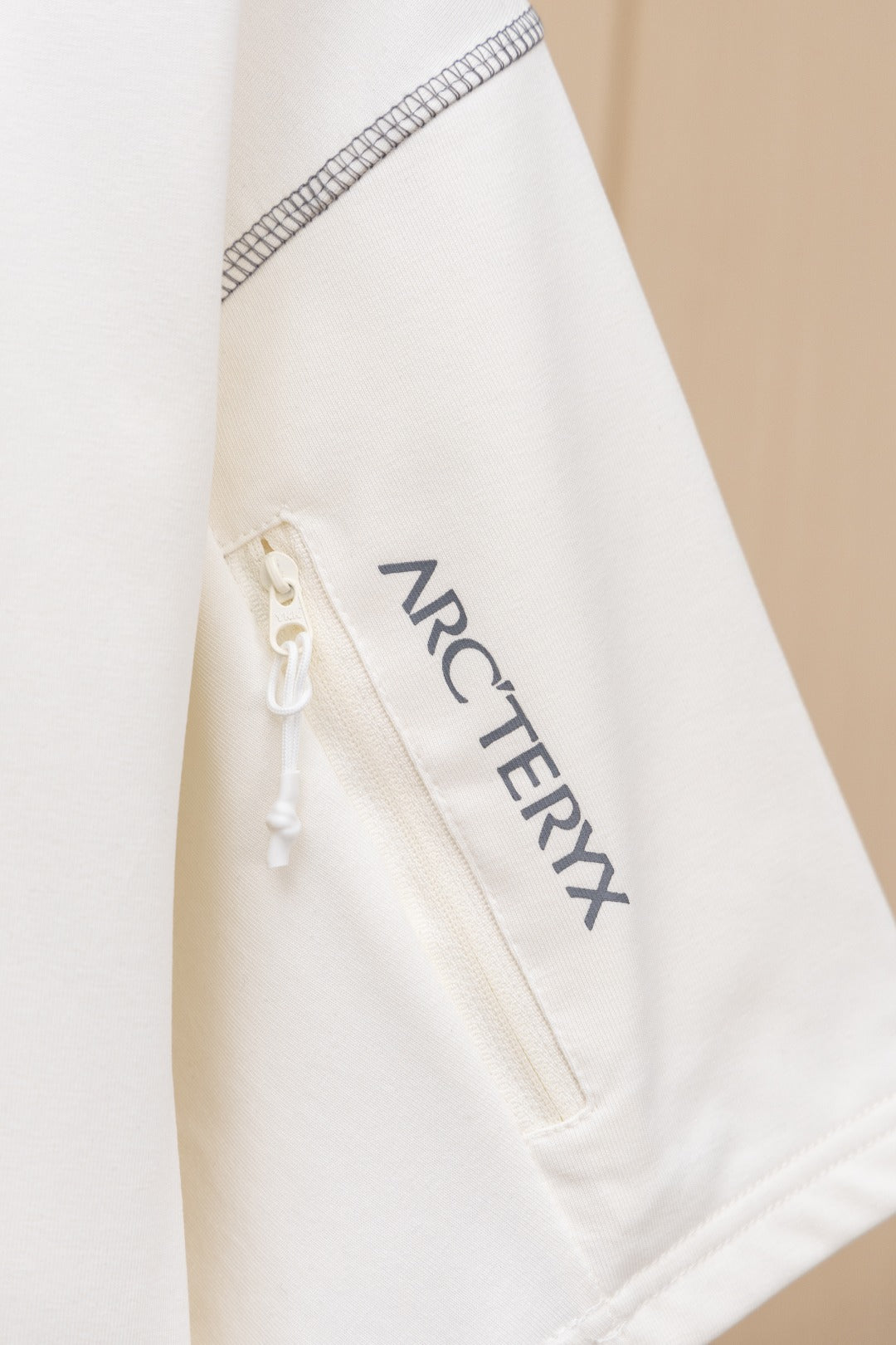 LuxluxHouse Best Quality Clothes T-shirt Arcteryx