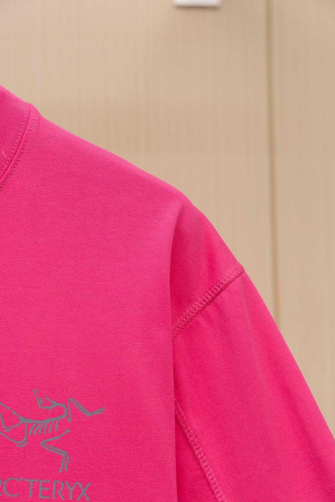 LuxluxHouse Best Quality Clothes T-shirt Arcteryx