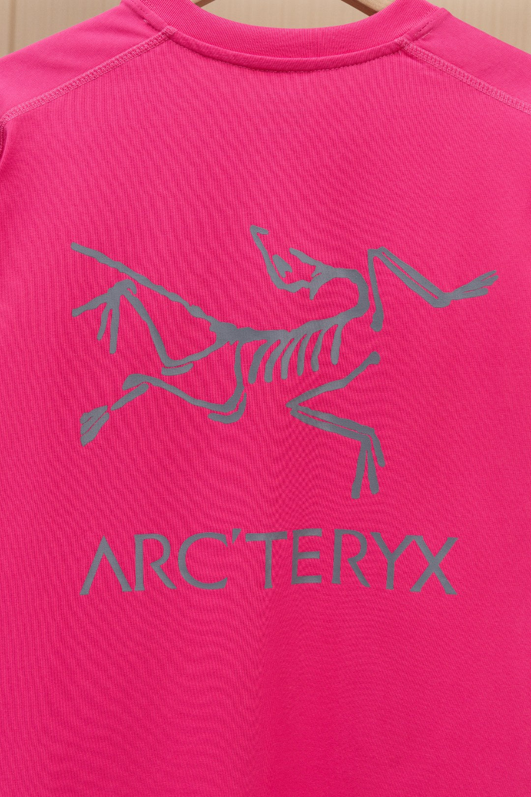 LuxluxHouse Best Quality Clothes T-shirt Arcteryx