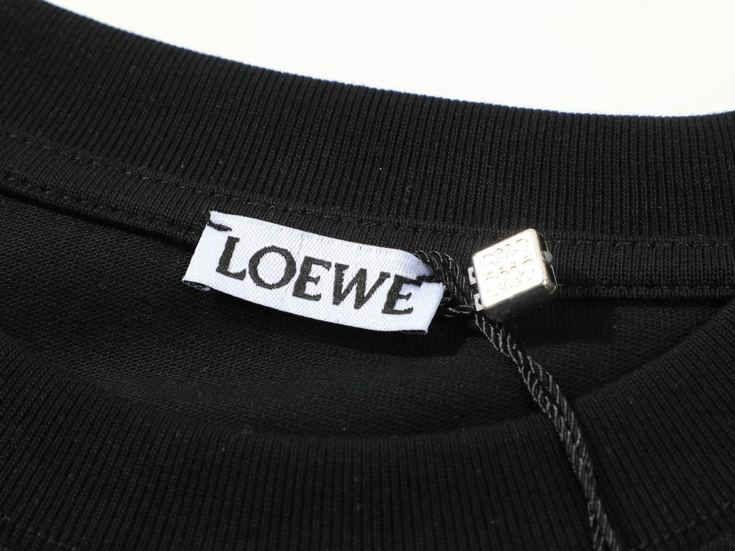 LuxluxHouse Best Quality Clothes T-shirt Loewe