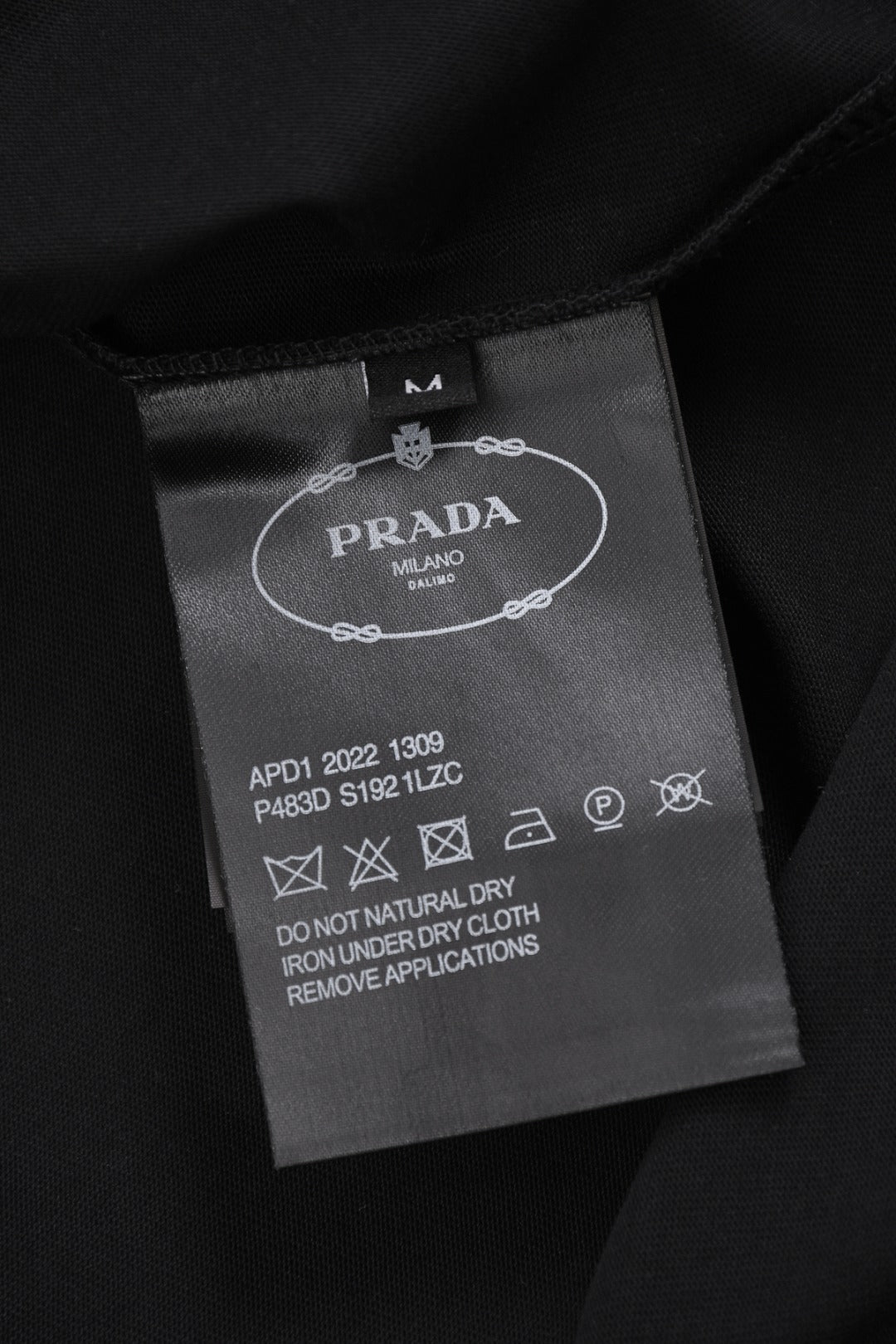 LuxluxHouse Best Quality Clothes T-shirt Prada