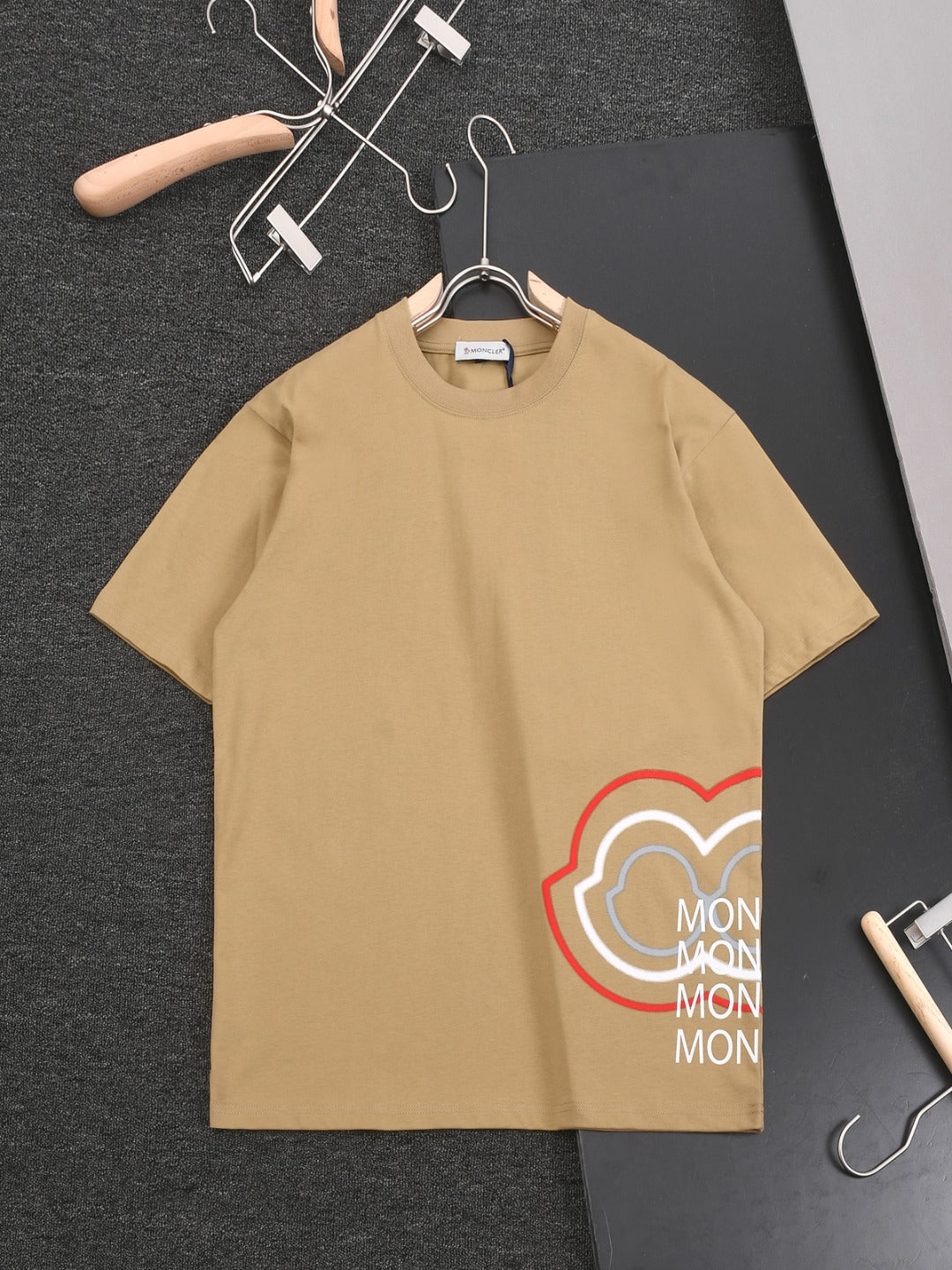 LuxluxHouse Best Quality Clothes T-shirt Moncler