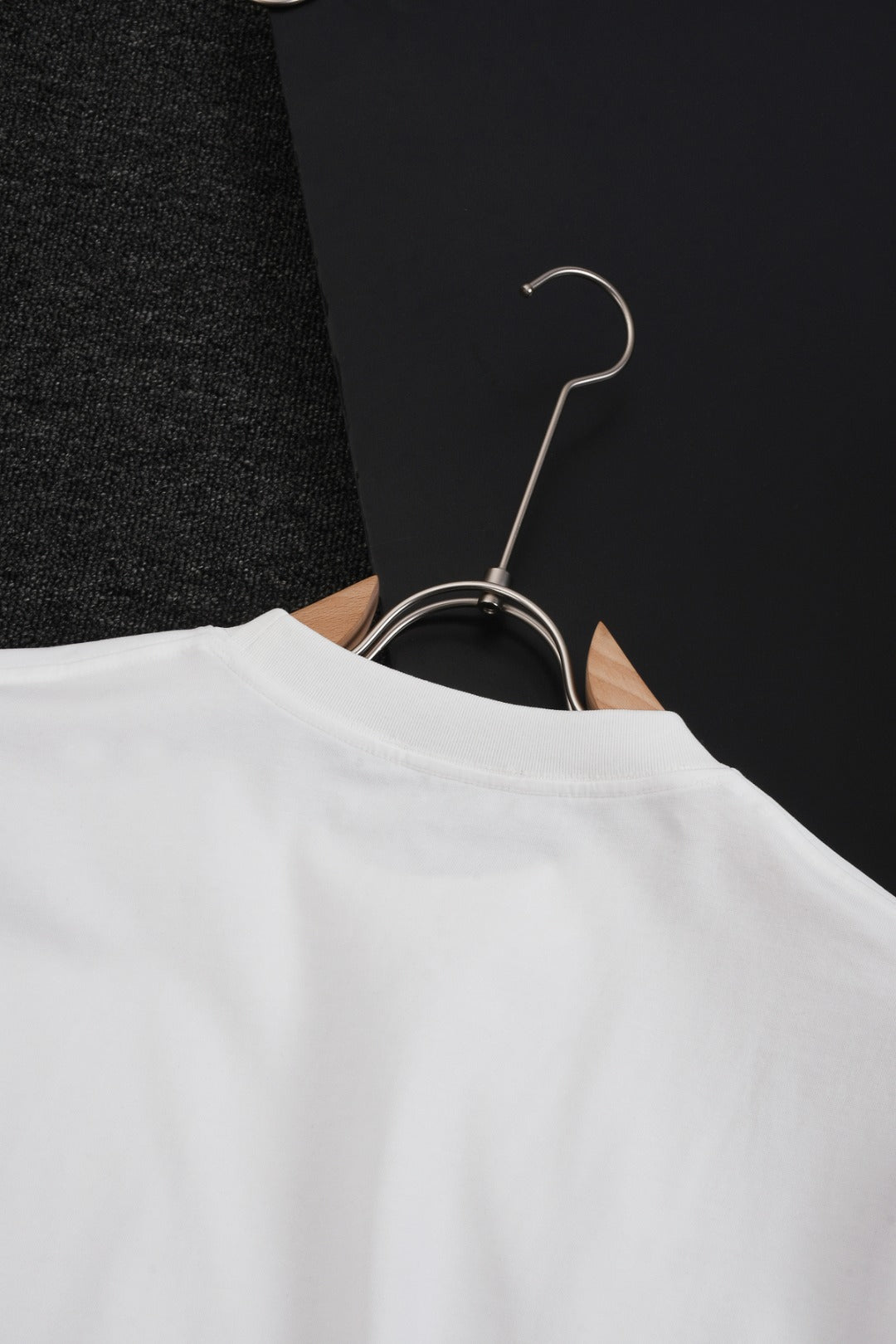 LuxluxHouse Best Quality Clothes T-shirt Loewe