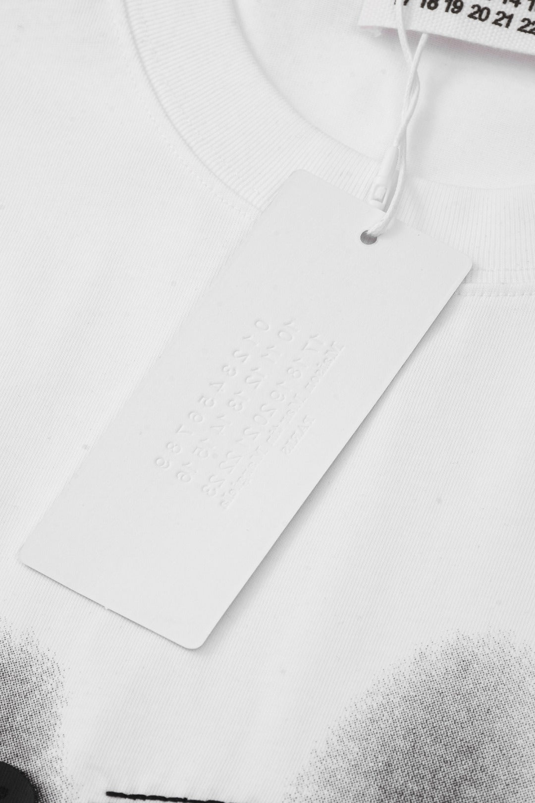 LuxluxHouse Best Quality Clothes T-shirt Chanel & Maison Margiela