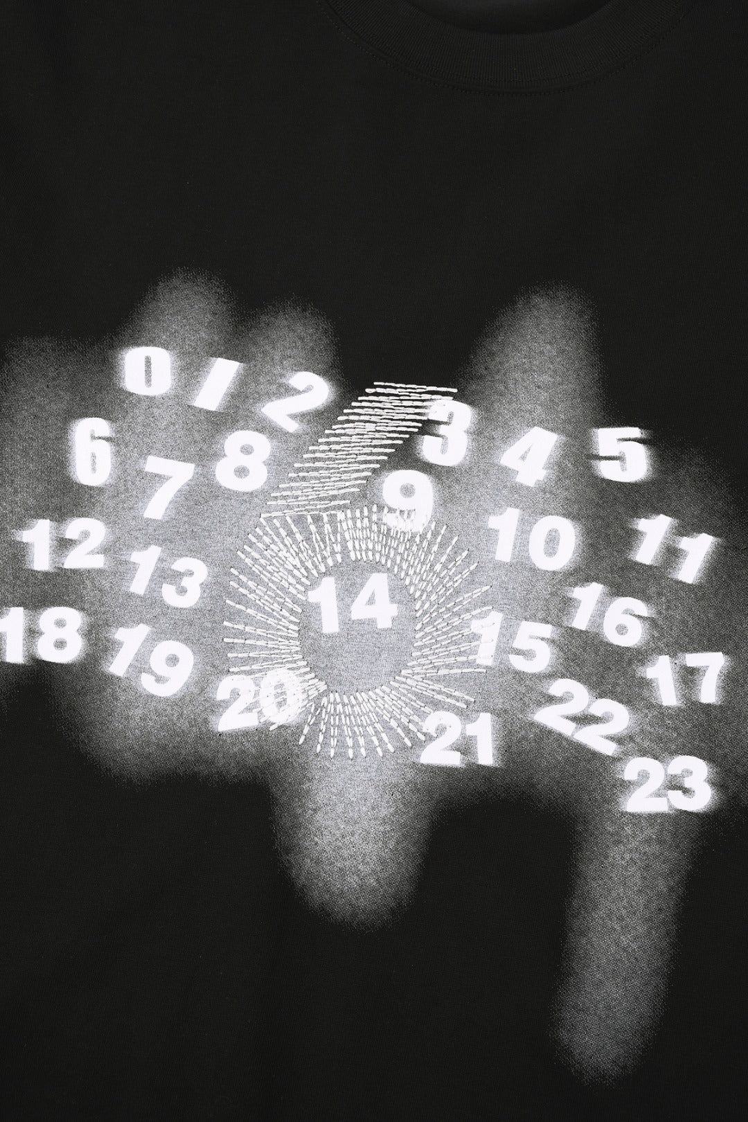 LuxluxHouse Best Quality Clothes T-shirt Chanel & Maison Margiela