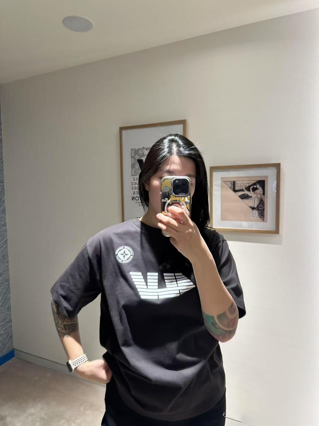 LuxluxHouse Best Quality Clothes T-shirt Louis Vuitton