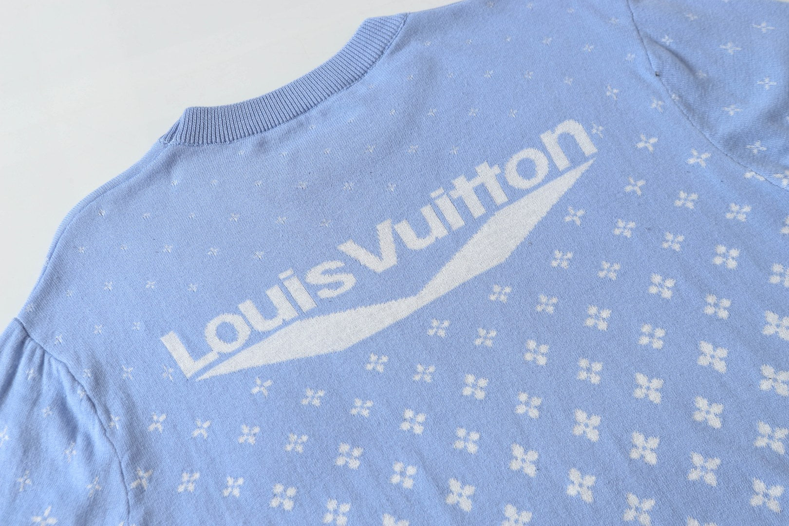 LuxluxHouse Best Quality Clothes T-shirt Louis Vuitton