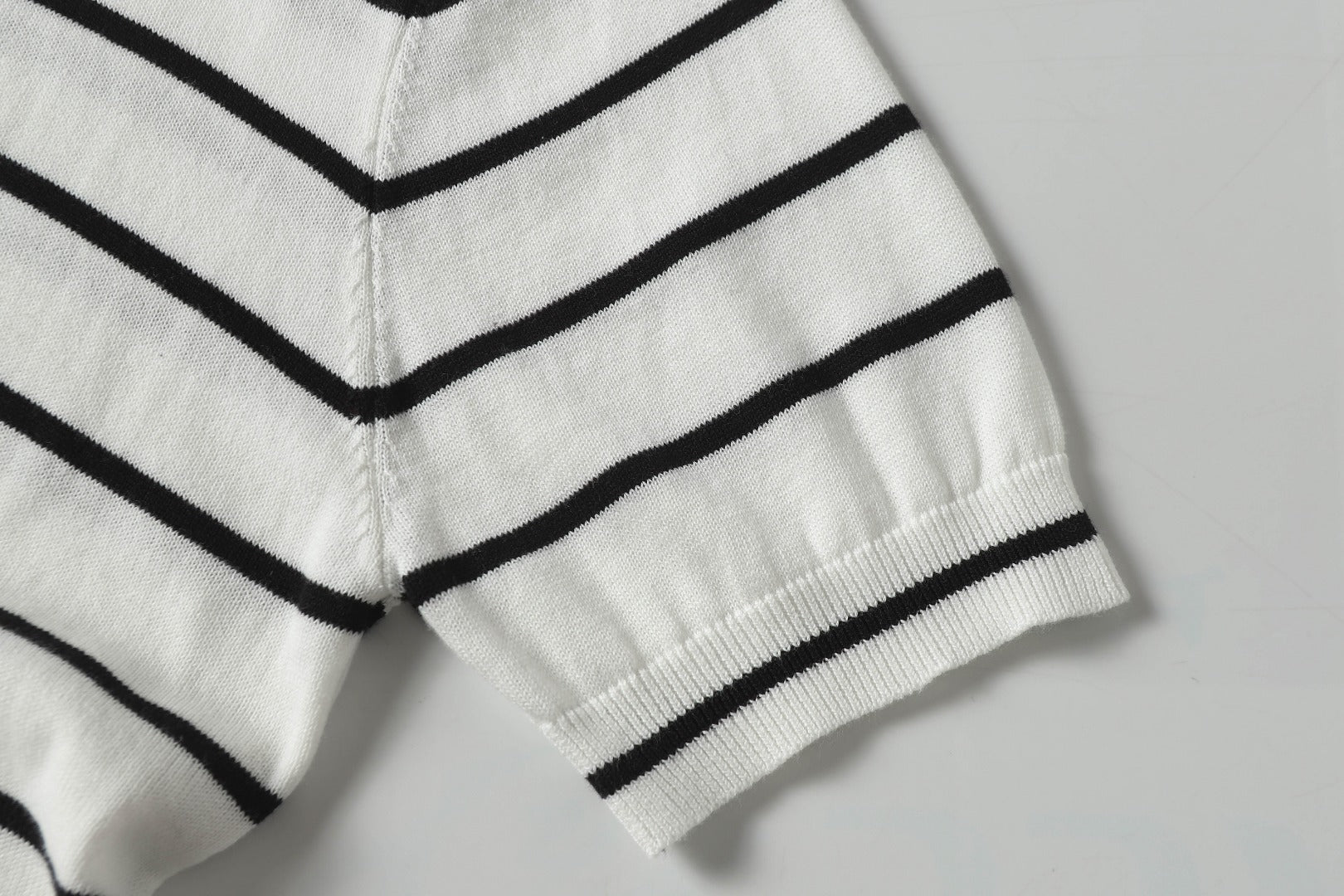 LuxluxHouse Best Quality Clothes T-shirt Prada