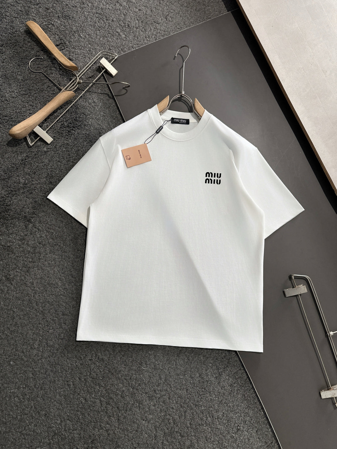 LuxluxHouse Best Quality Clothes Miu Miu T-shirt