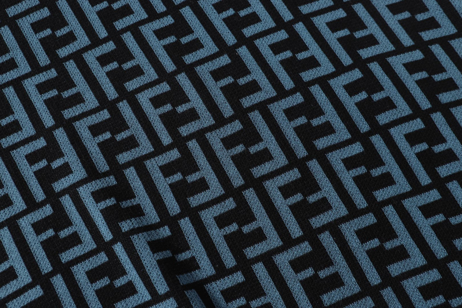 LuxluxHouse Best Quality Clothes Fendi T-shirt