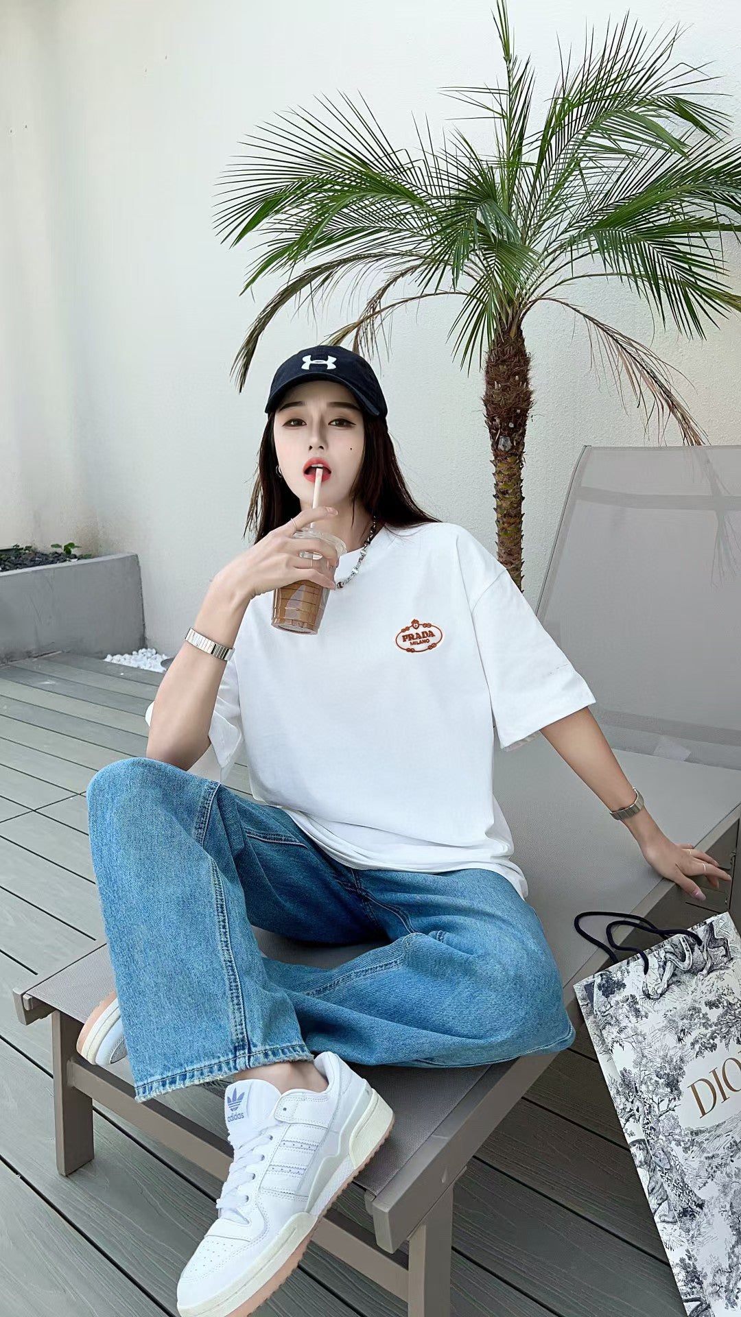 LuxluxHouse Best Quality Clothes T-shirt Prada