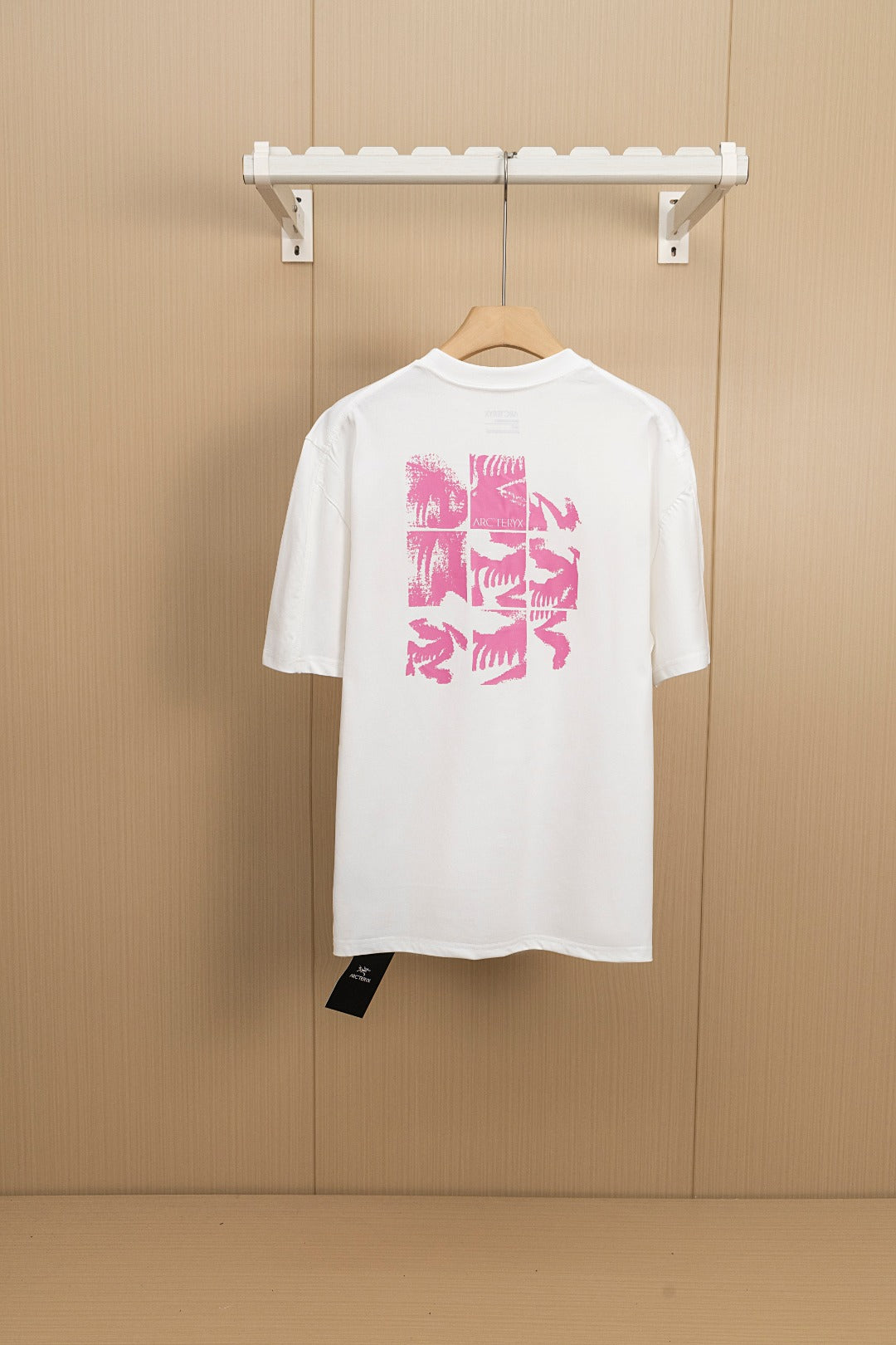 LuxluxHouse Best Quality Clothes T-shirt Arcteryx