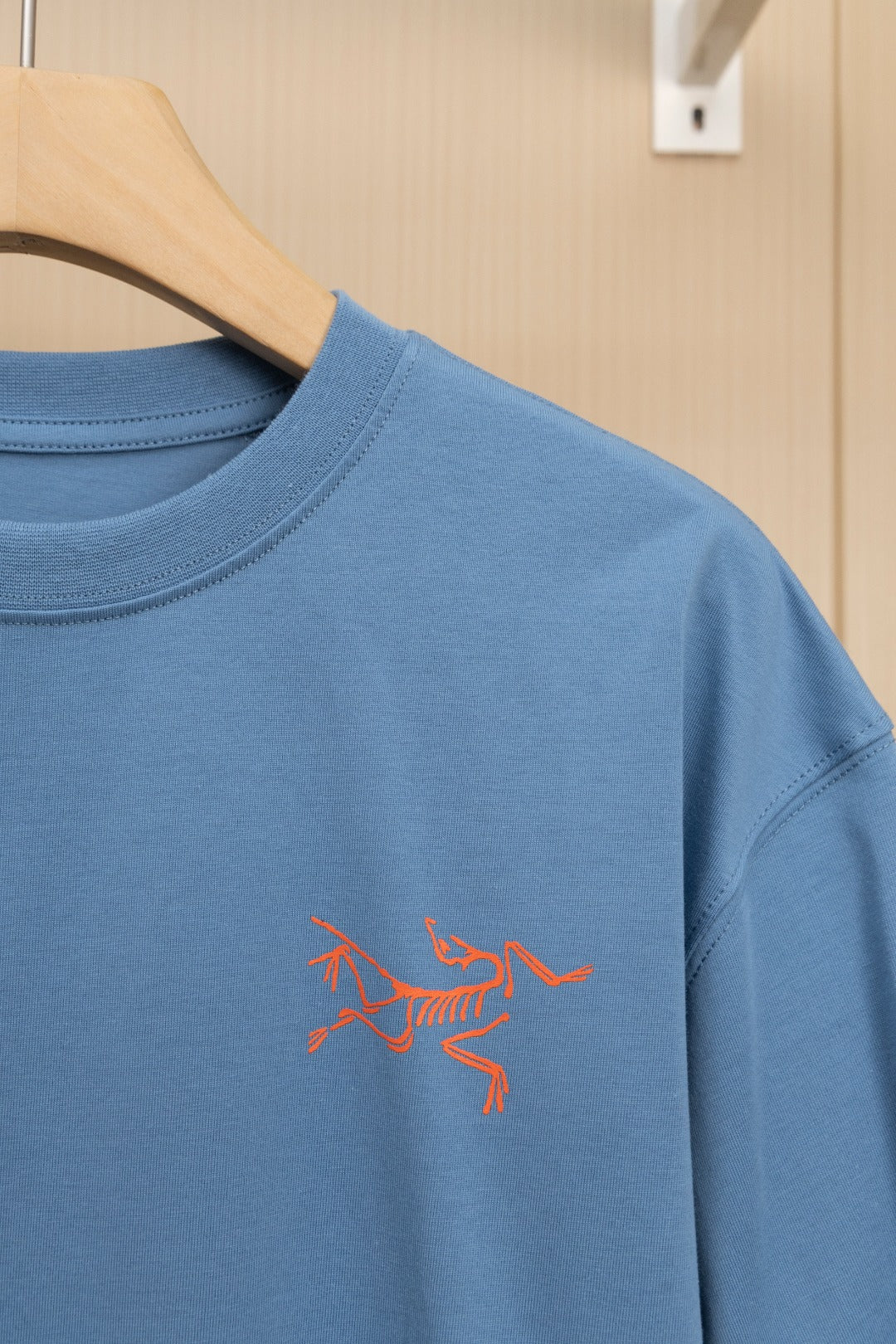 LuxluxHouse Best Quality Clothes T-shirt Arcteryx