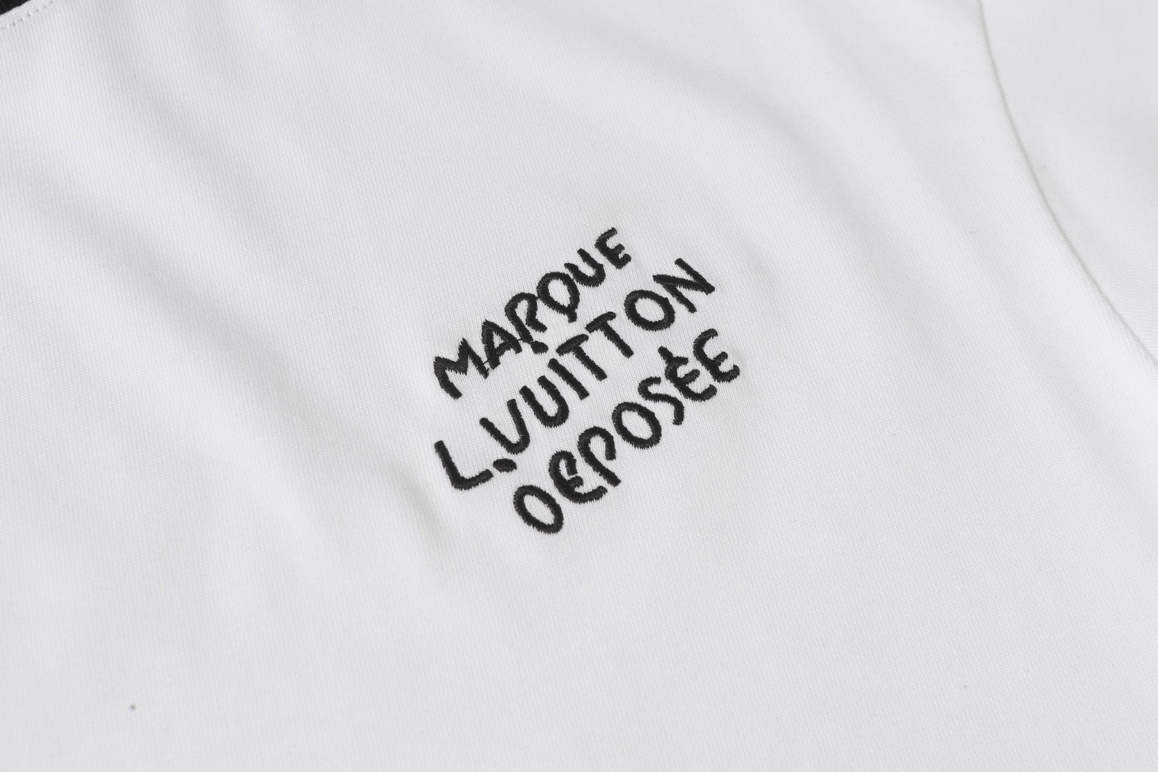 LuxluxHouse Best Quality Clothes T-shirt Louis Vuitton