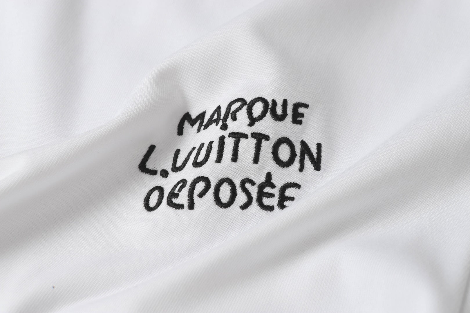 LuxluxHouse Best Quality Clothes T-shirt Louis Vuitton