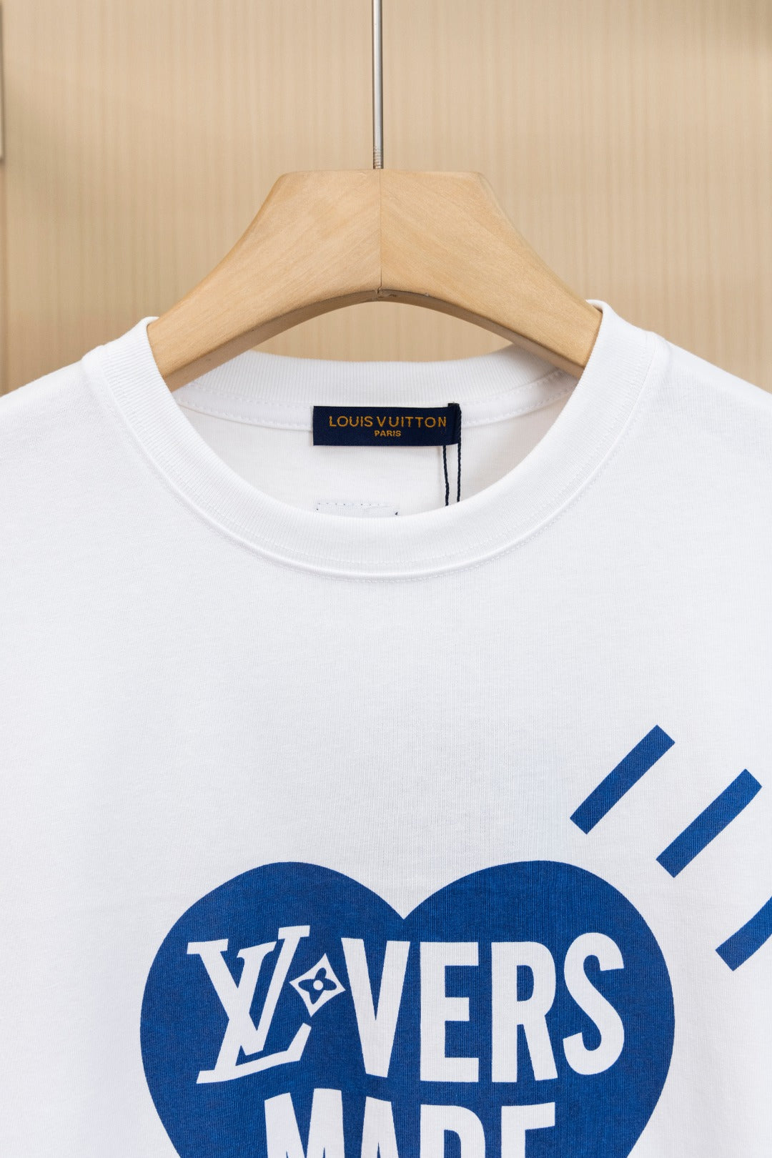 LuxluxHouse Best Quality Clothes T-shirt Louis Vuitton