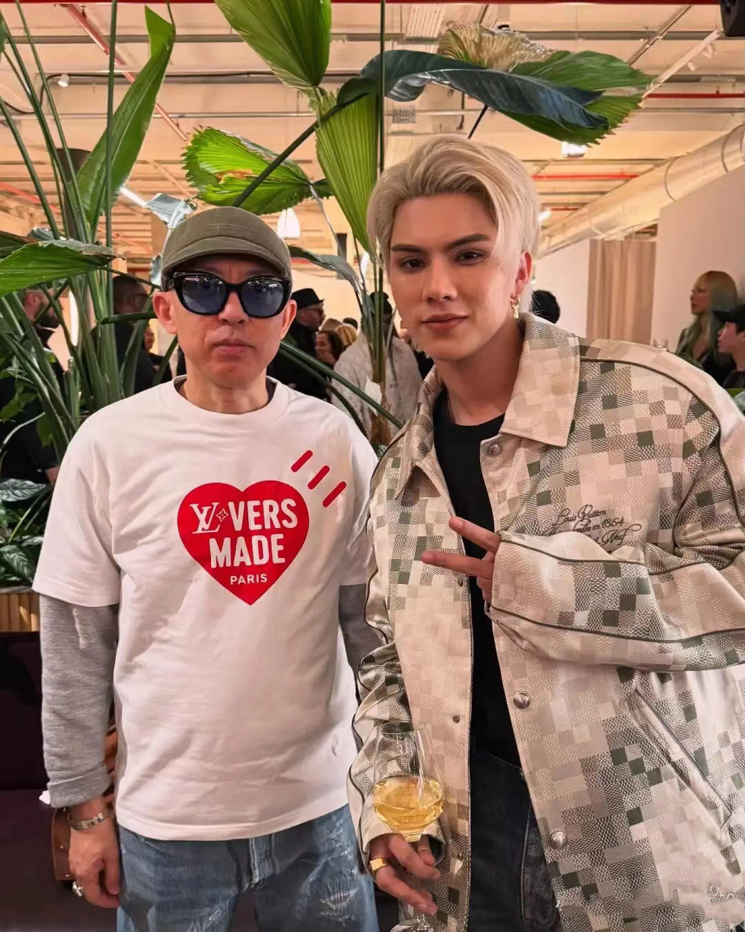 LuxluxHouse Best Quality Clothes T-shirt Louis Vuitton