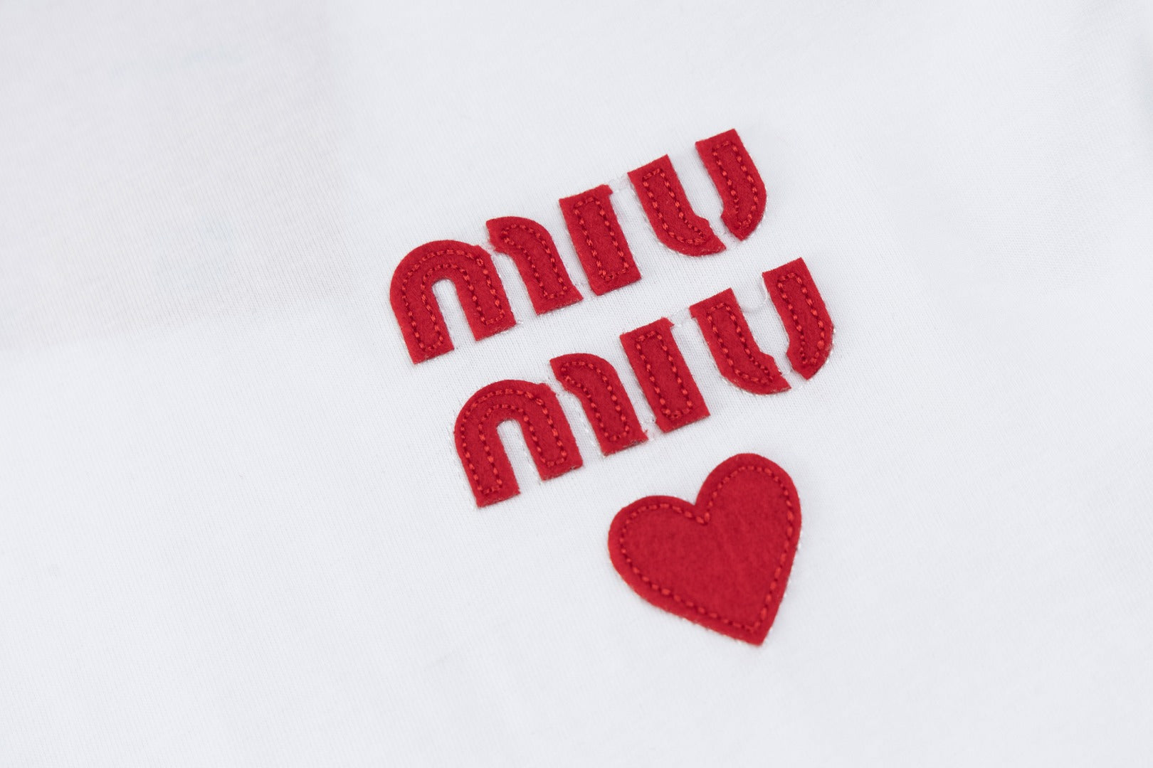 LuxluxHouse Best Quality Clothes Miu Miu T-shirt