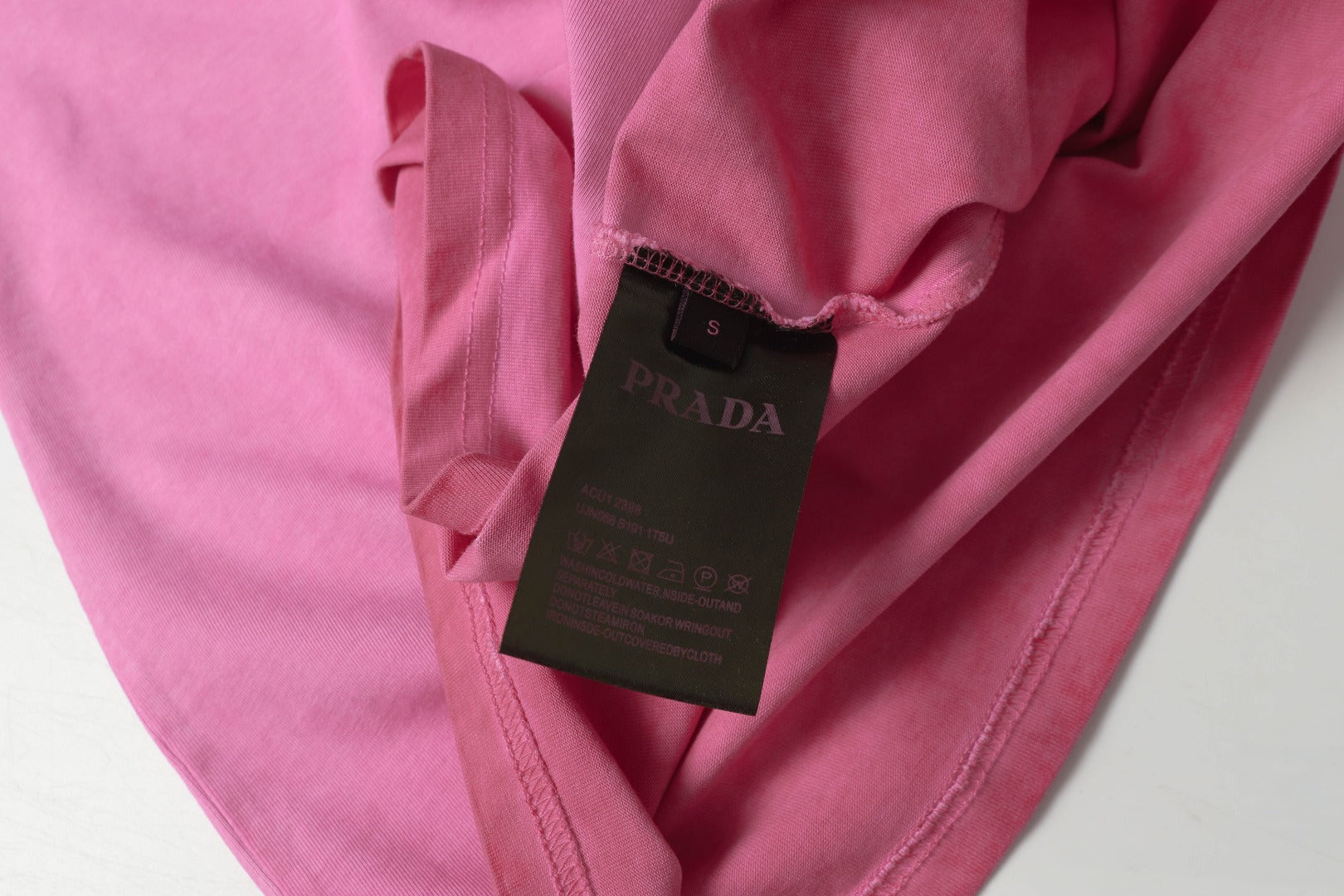 LuxluxHouse Best Quality Clothes T-shirt Prada