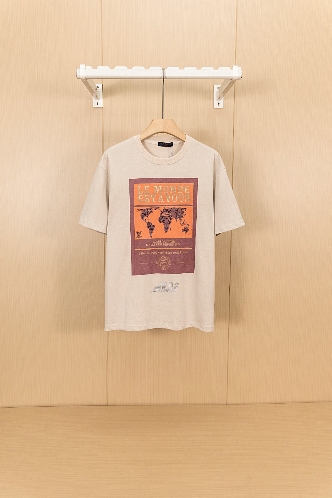 LuxluxHouse Best Quality Clothes T-shirt Louis Vuitton