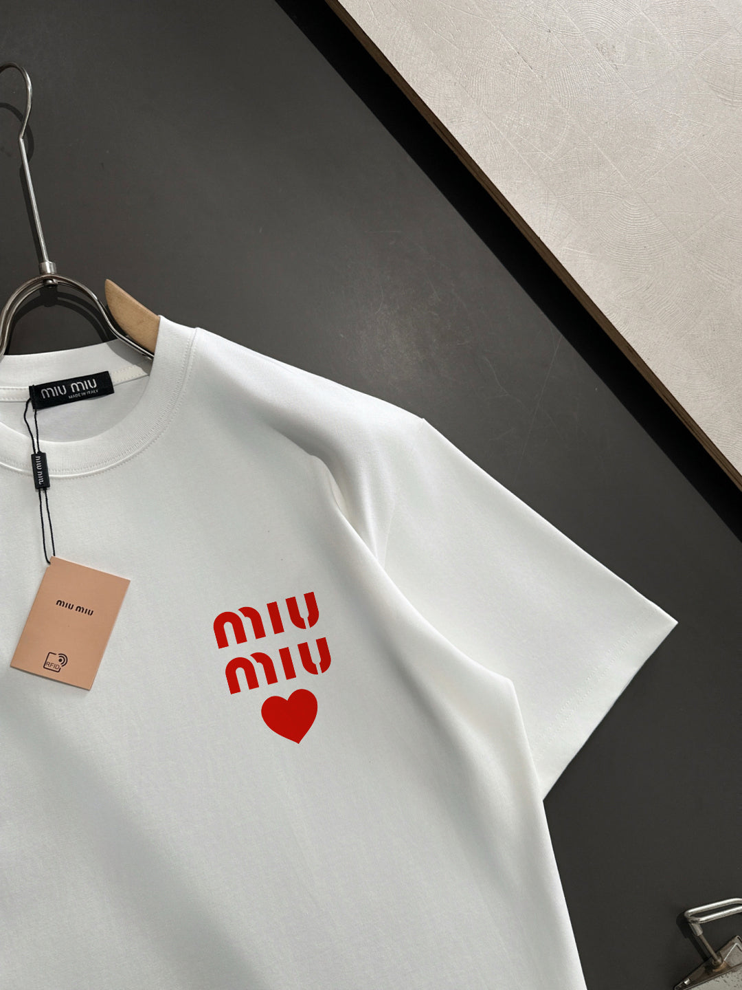 LuxluxHouse Best Quality Clothes Miu Miu T-shirt