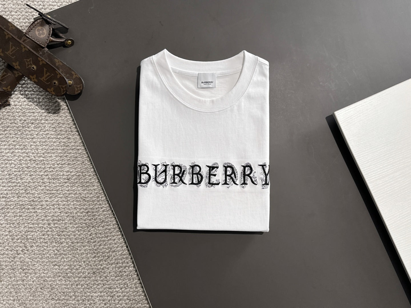 LuxluxHouse Best Quality Clothes Burberry T-shirt