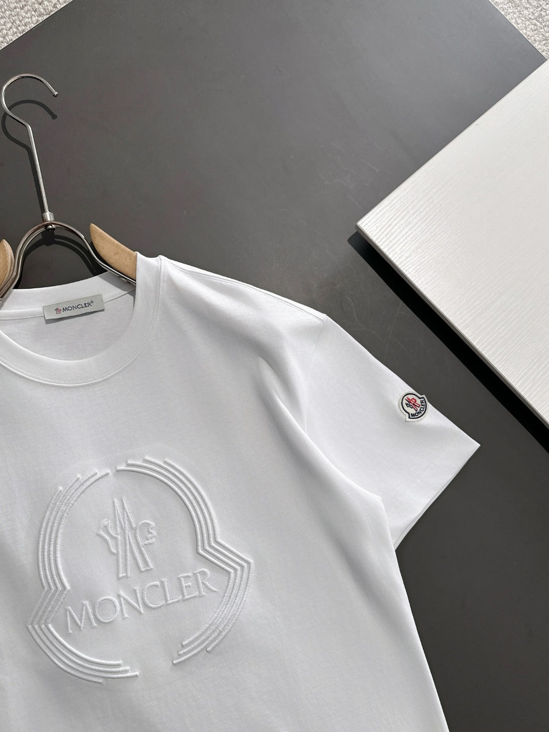 LuxluxHouse Best Quality Clothes T-shirt Moncler