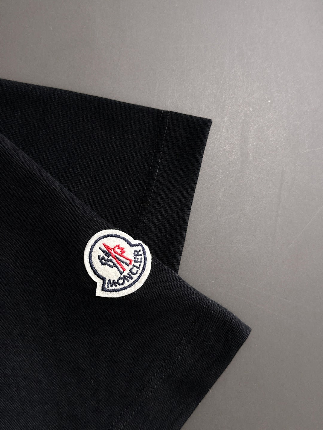 LuxluxHouse Best Quality Clothes T-shirt Moncler