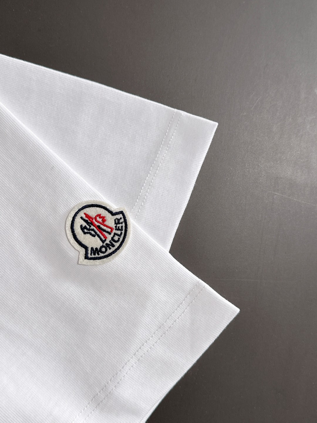 LuxluxHouse Best Quality Clothes T-shirt Moncler