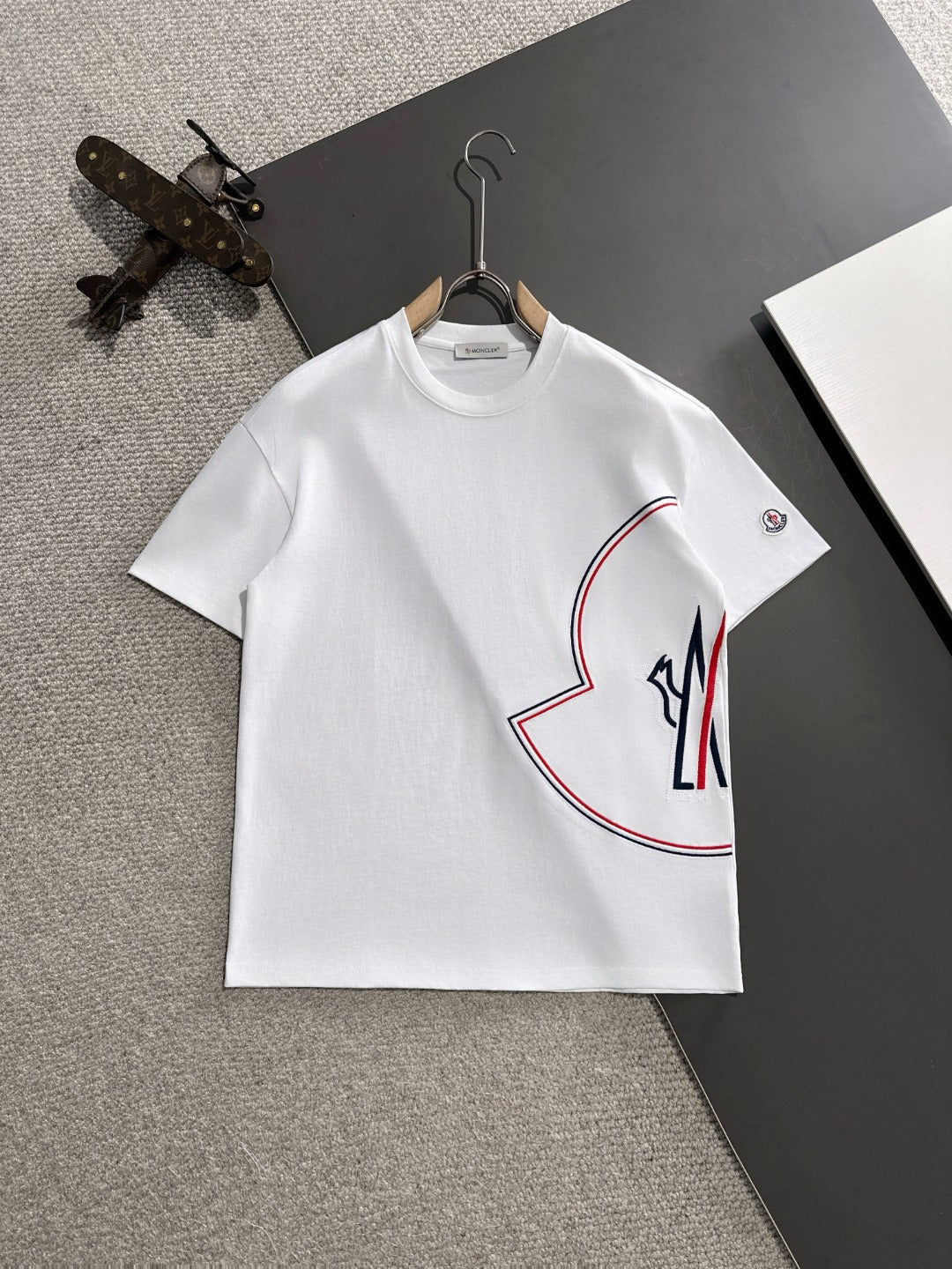 LuxluxHouse Best Quality Clothes T-shirt Moncler
