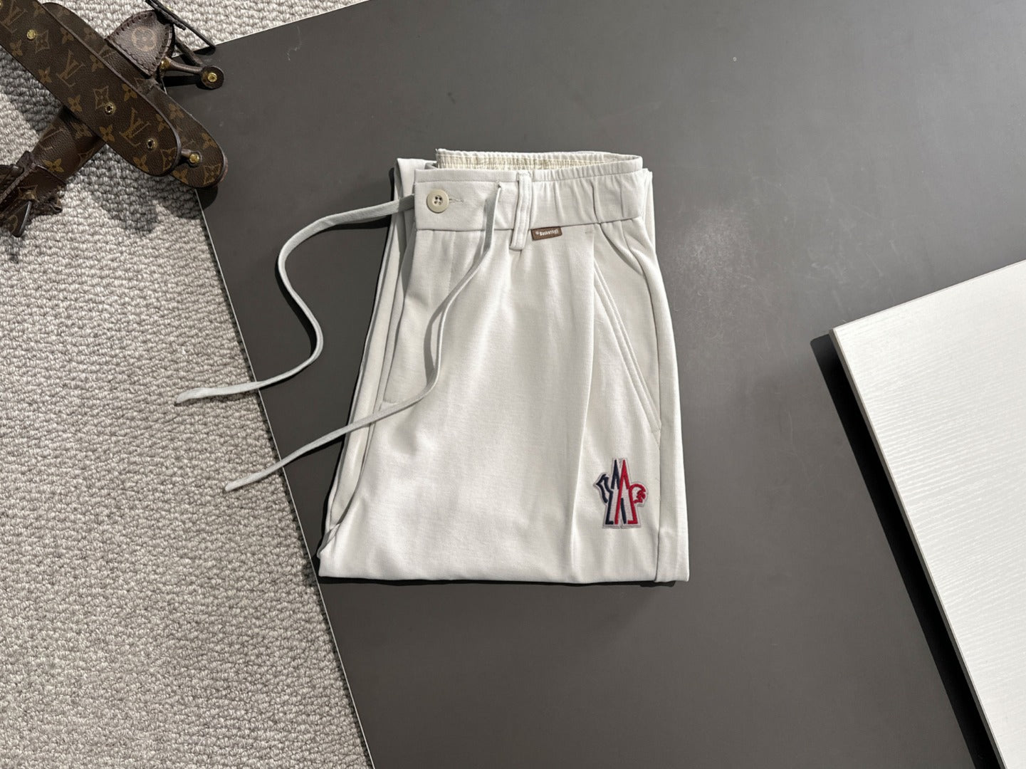 LuxluxHouse Best Quality Clothes Pants Moncler