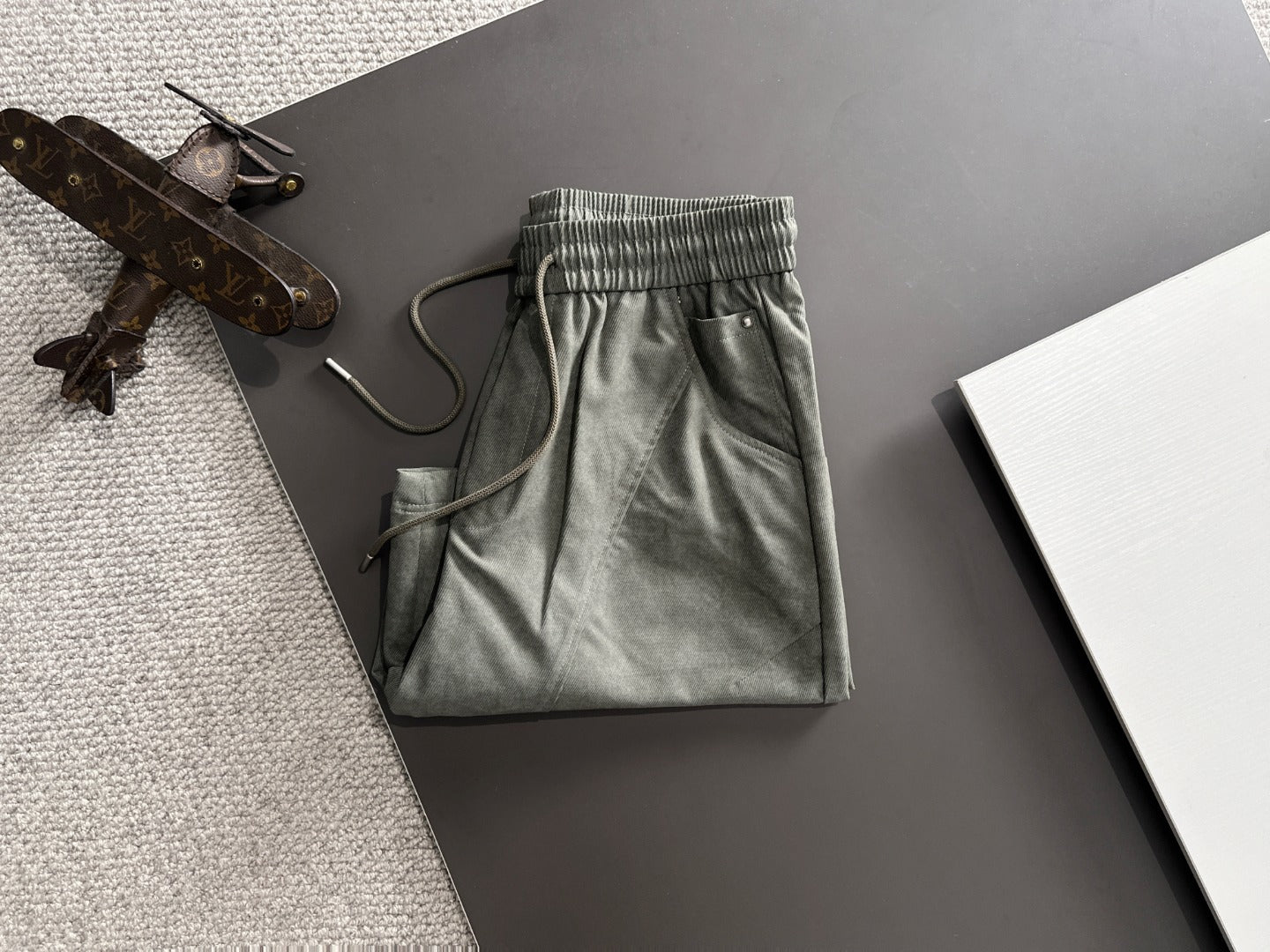 LuxluxHouse Best Quality Clothes Fendi Pants